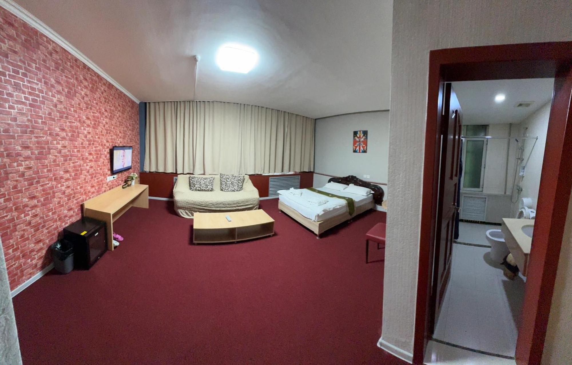 Zolotoi Drakon 3* Almaty